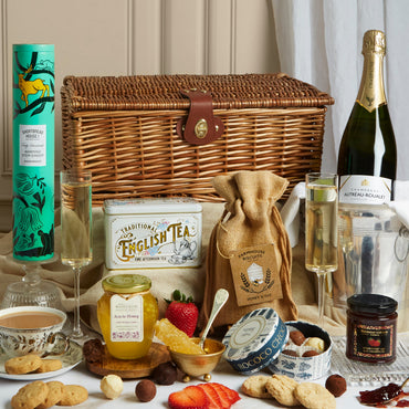 money saving tips for weddings