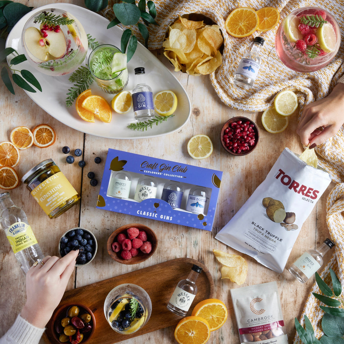 what are the different types of Gin? gift hampers for gin-lovers