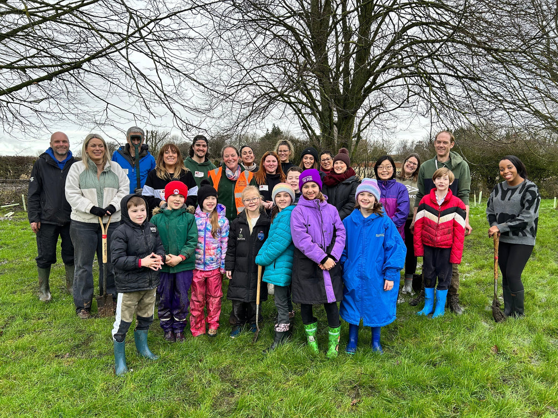 hampers.com joins Creating Nature’s Corridors to plant 500 trees at a local primary school