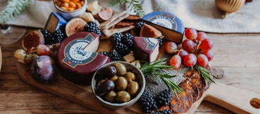 Christmas gift hampers for cheese lovers