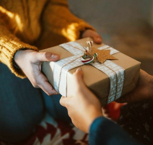 ultimate guide to corporate gifting blog image 