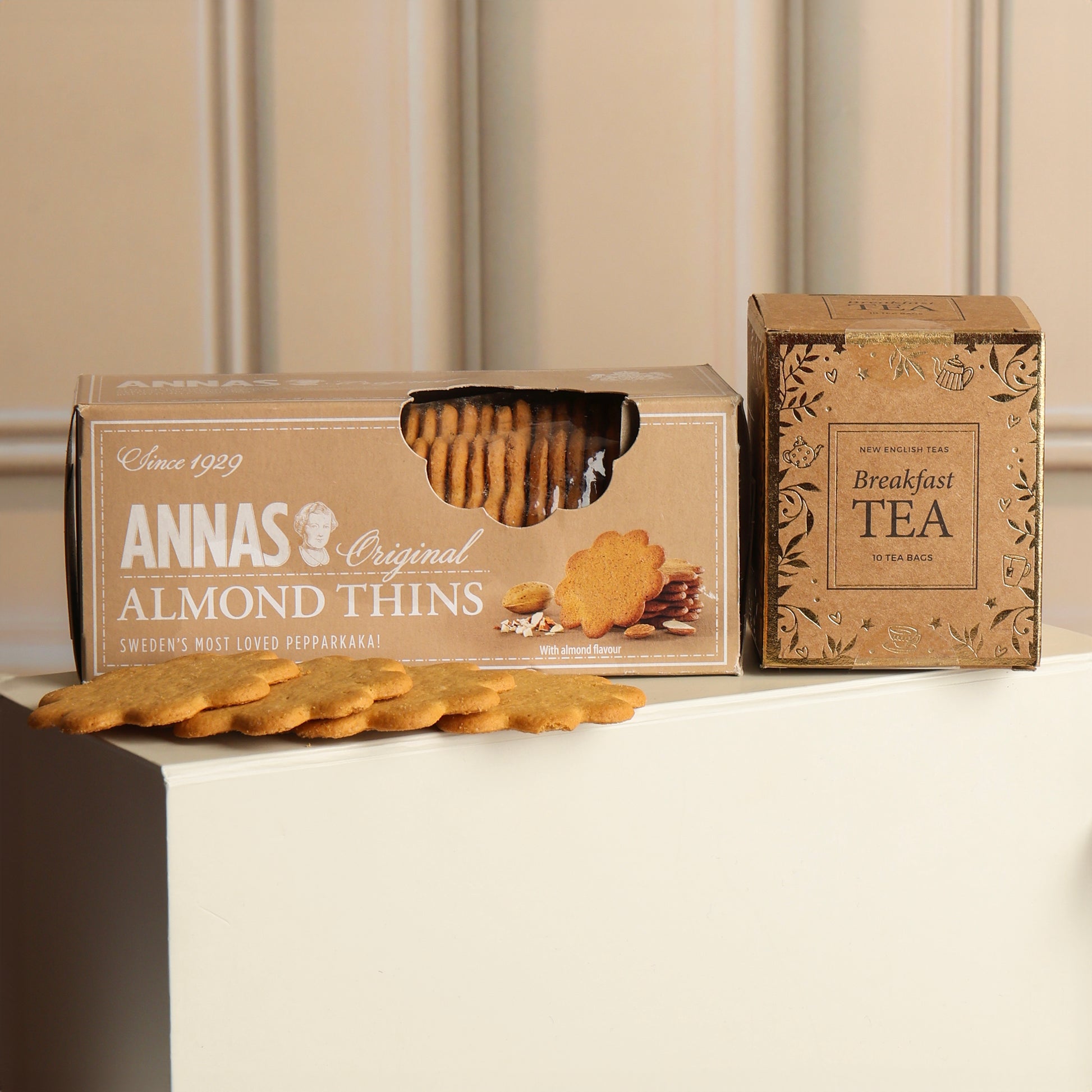 Afternoon Tea Delights Hamper, a luxury gift hamper from hampers.com UK