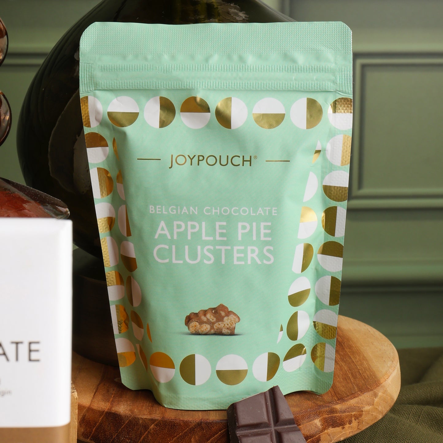 Close up of products in Traditional Treats Hamper, a luxury gift hamper from hampers.com UK