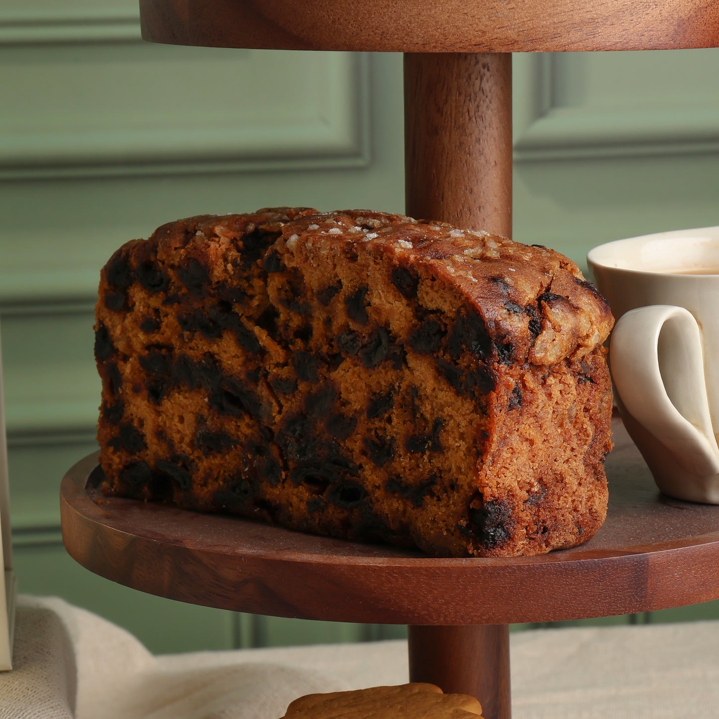 Close up of products in the Traditional Treats Hamper, a luxury gift hamper from hampers.com UK