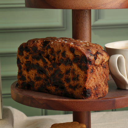 Close up of products in the Traditional Treats Hamper, a luxury gift hamper from hampers.com UK