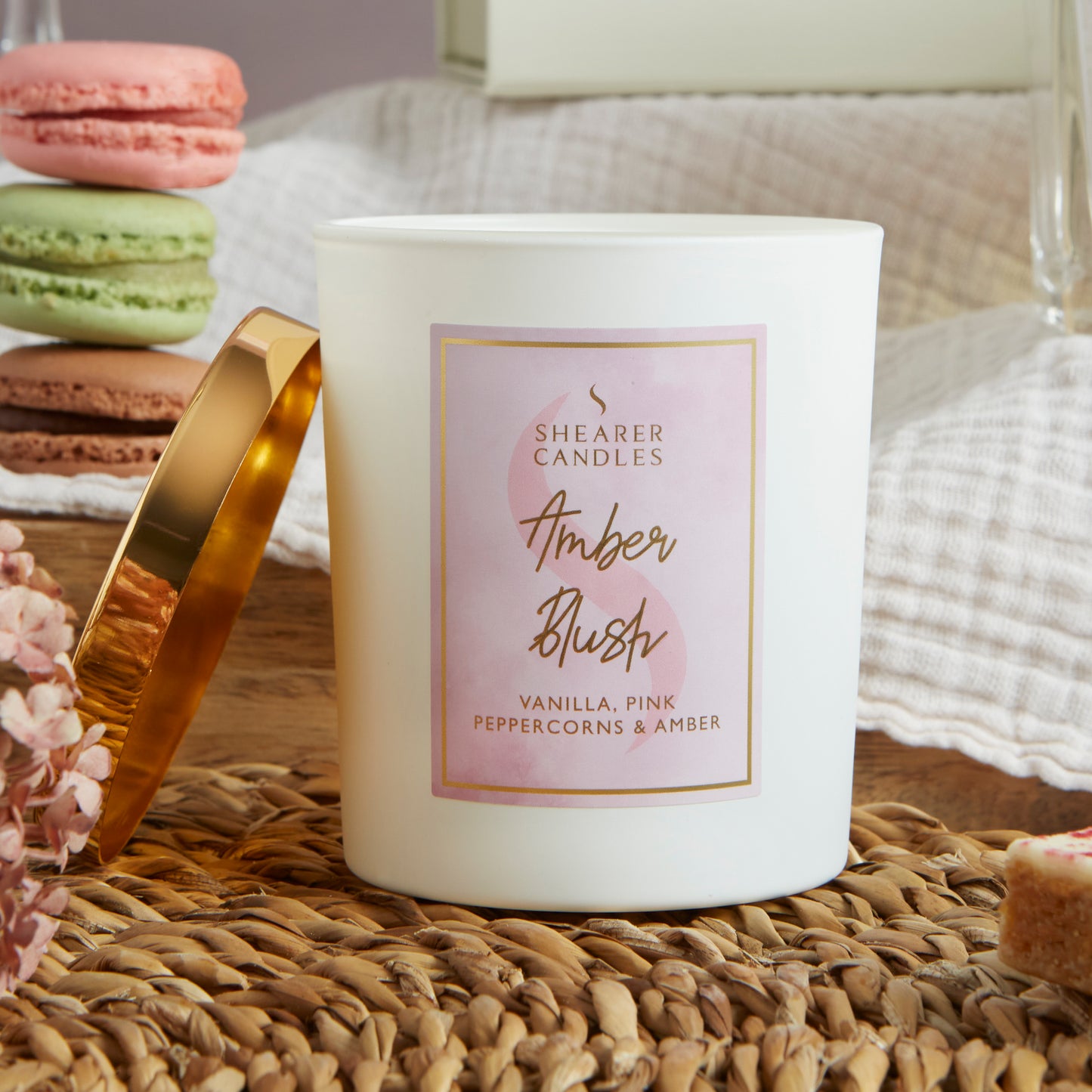 Close up of products in Pamper Hamper for Her, a luxury gift hamper from hampers.com UK