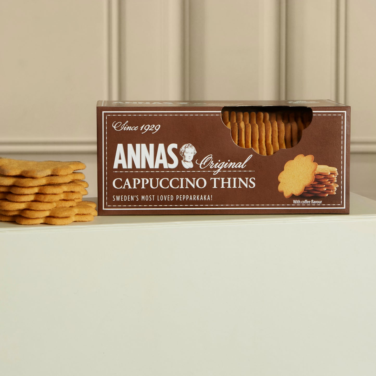 Close up of products in Luxury Coffee Lover's Hamper, a luxury gift hamper from hampers.com UK