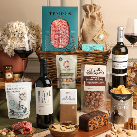 Main Image of Food & Wine Lovers Gift, a luxury gift hamper from hampers.com UK
