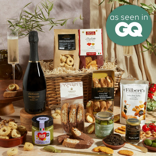 Main image of Italian Treats Food and Wine Hamper, a luxury gift hamper from hampers.com UK