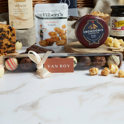 Close up of products in Premium Food and Wine Hamper, a luxury gift hamper from hampers.com UK