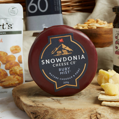Close up of products in Premium Food and Wine Hamper, a luxury gift hamper from hampers.com UK