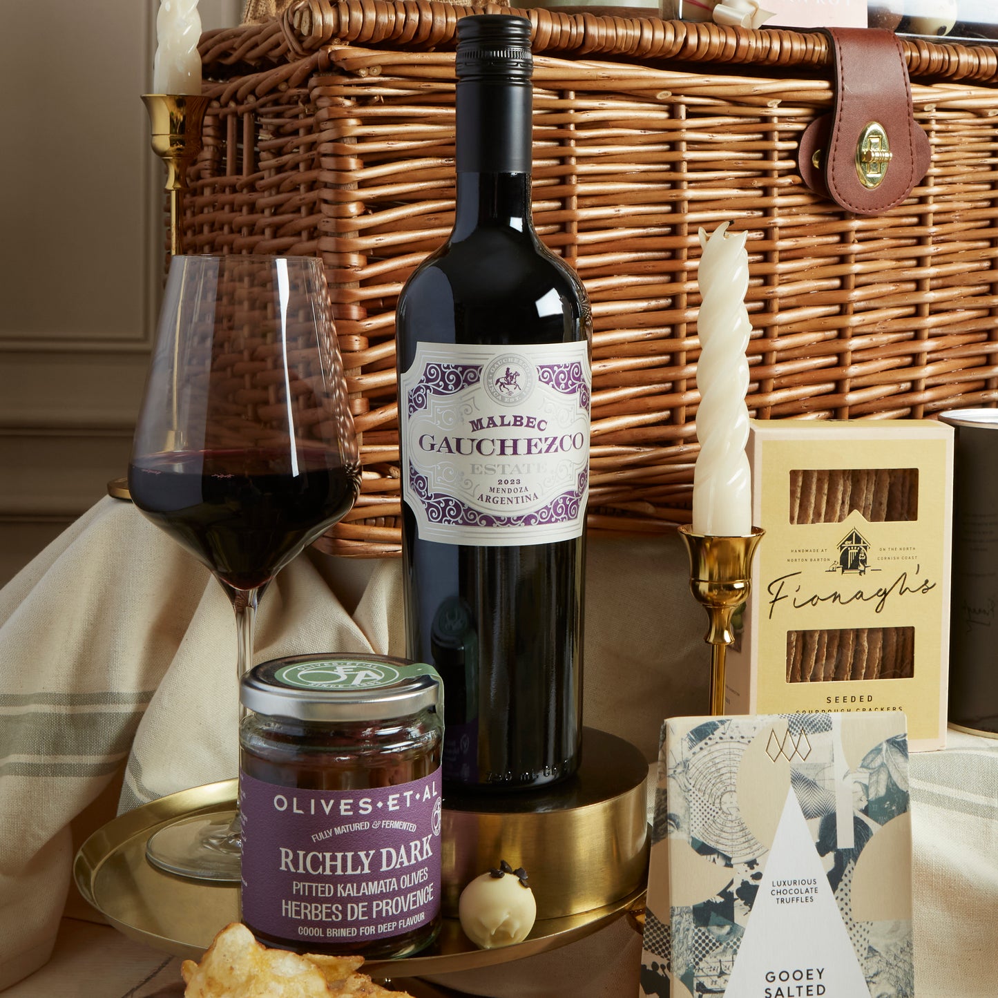 Close up of products in The Deluxe Food & Wine Gift Hamper, a luxury gift hamper from hampers.com