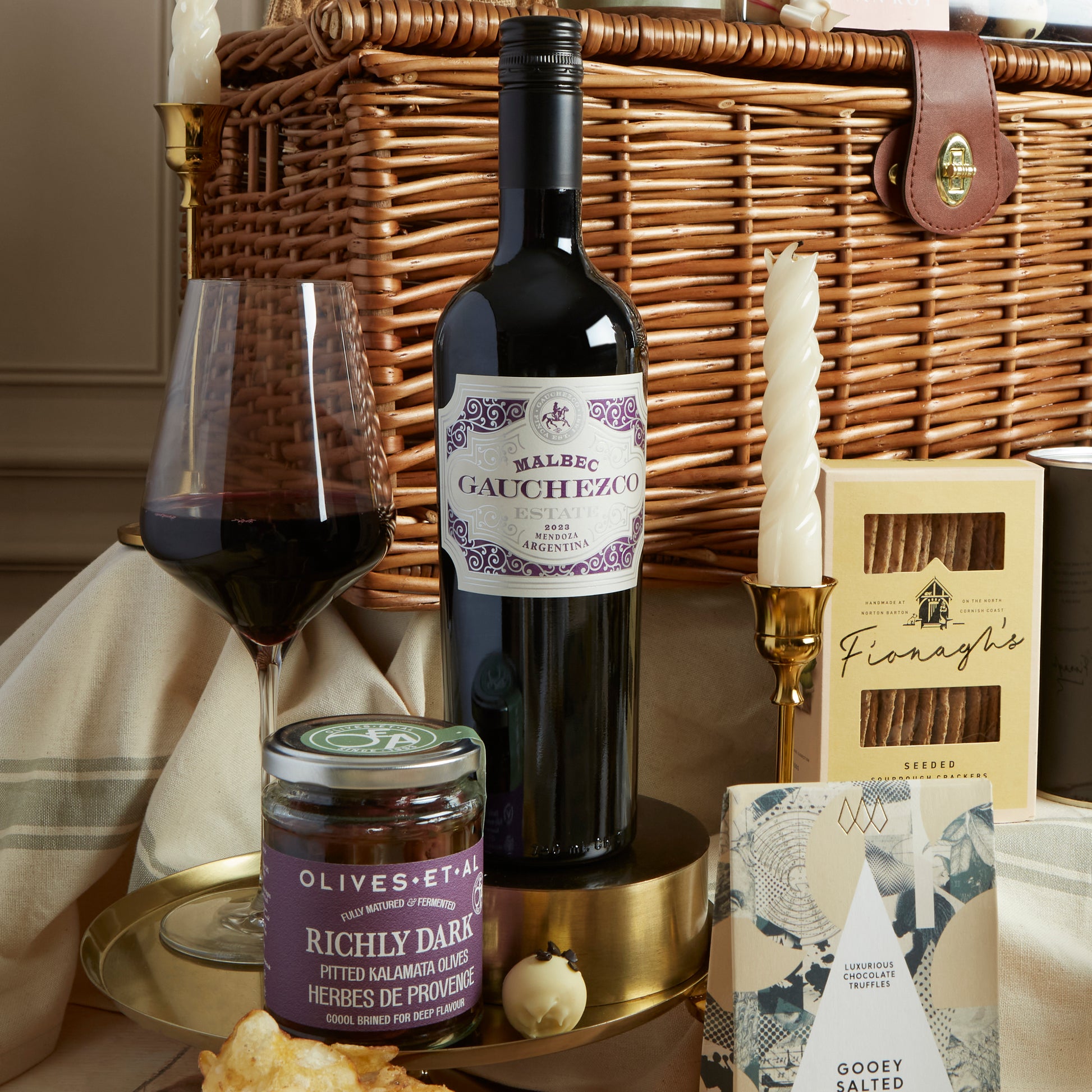 Close up of products in The Deluxe Food & Wine Gift Hamper, a luxury gift hamper from hampers.com