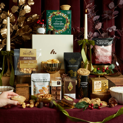 Bearing Gifts Christmas Hamper from hampers.com