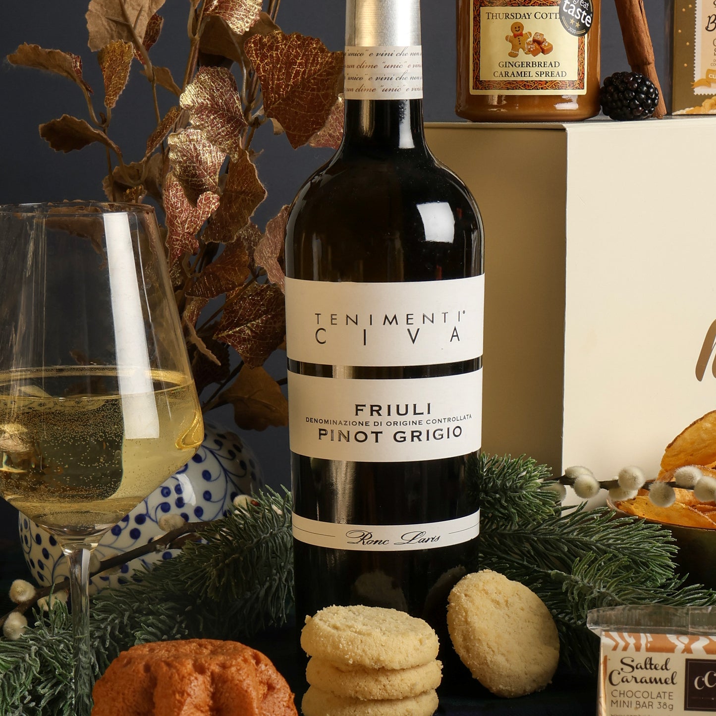 Let it Snow Christmas Hamper