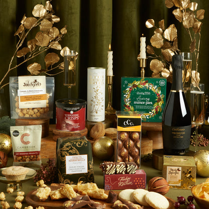 hampers.com Premium Holly Jolly Christmas Gift Box