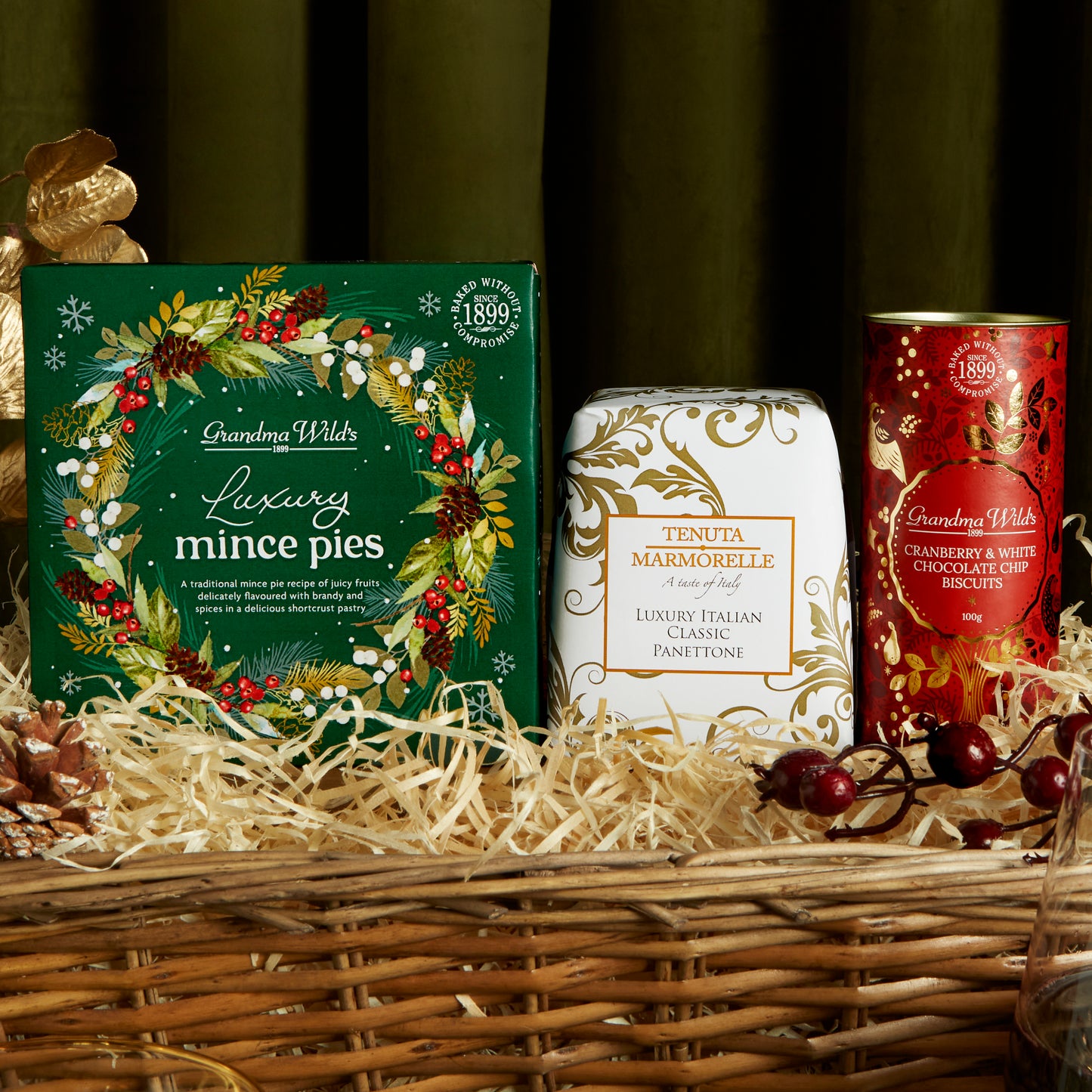 Luxury Mince Pies, Italian Panettone & Festive White Chocolate Biscuits for Christmas
