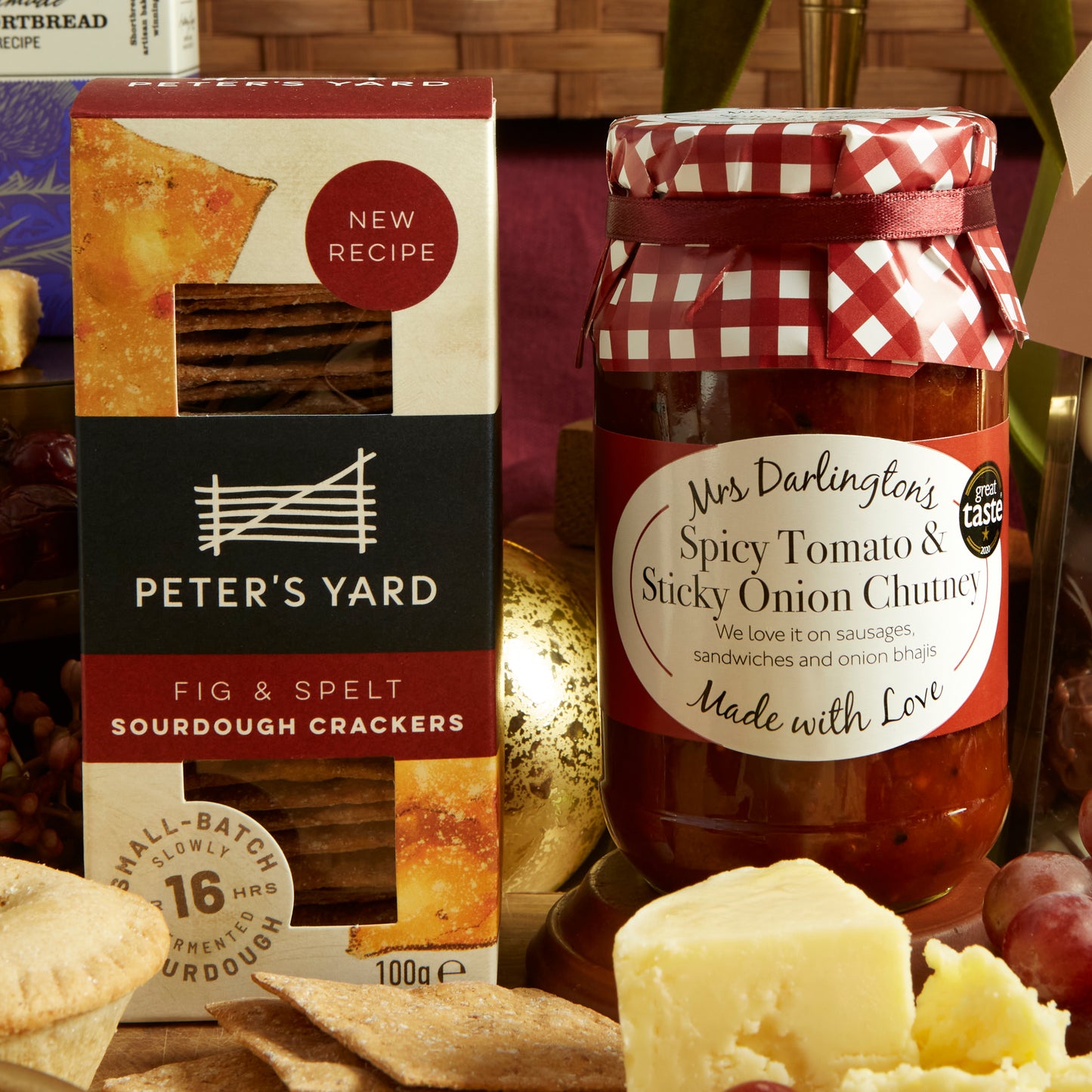 Cheese, Peter's Yard Cracker & Mrs Darlington's Tomato Chutney Christmas Hamper