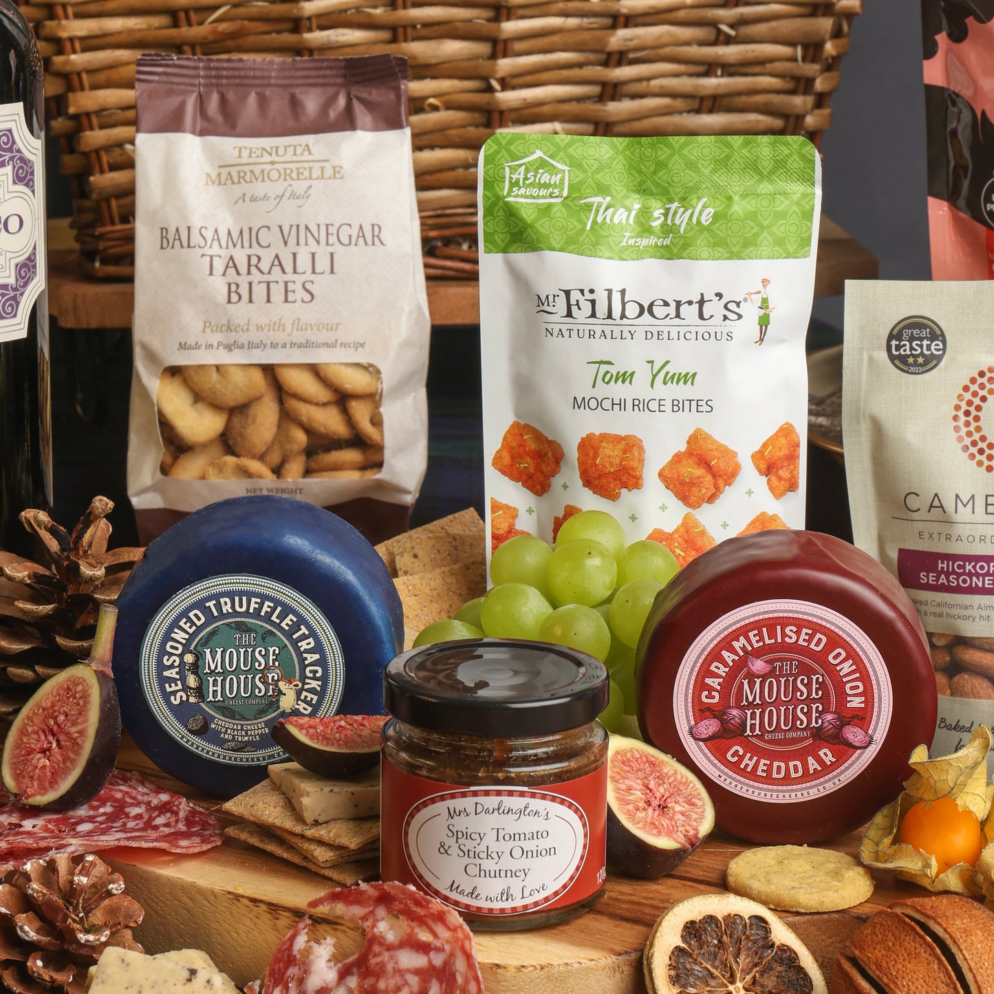 Christmas Eve Wine & Nibbles Gift Basket