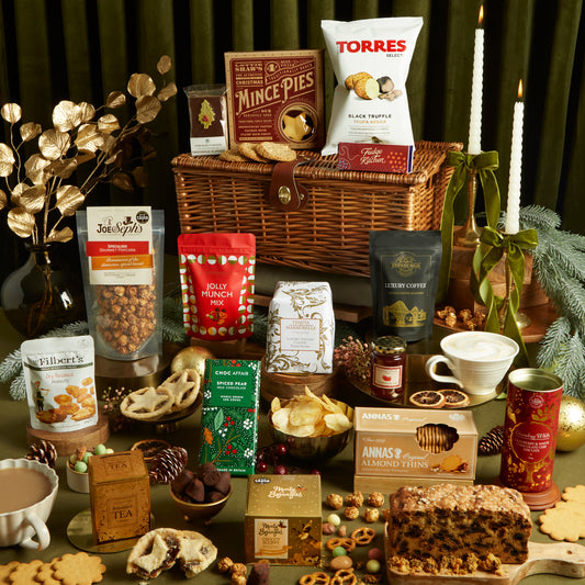 The Magic of Christmas Alcohol Free Food and Drinks Gift Hamper