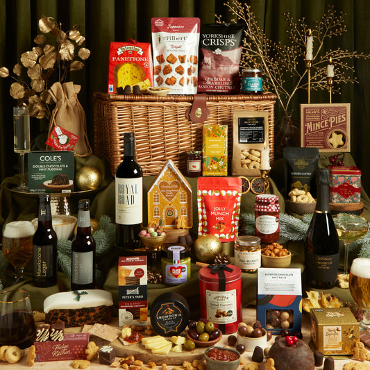 Luxury Family Sharing Christmas Hamper - Food & Drinks Christmas Gift Hamper