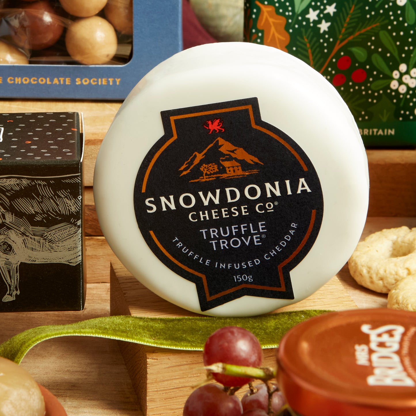 Snowdonia Cheese Co Truffle Trove Cheddar Christmas Gift Hamper