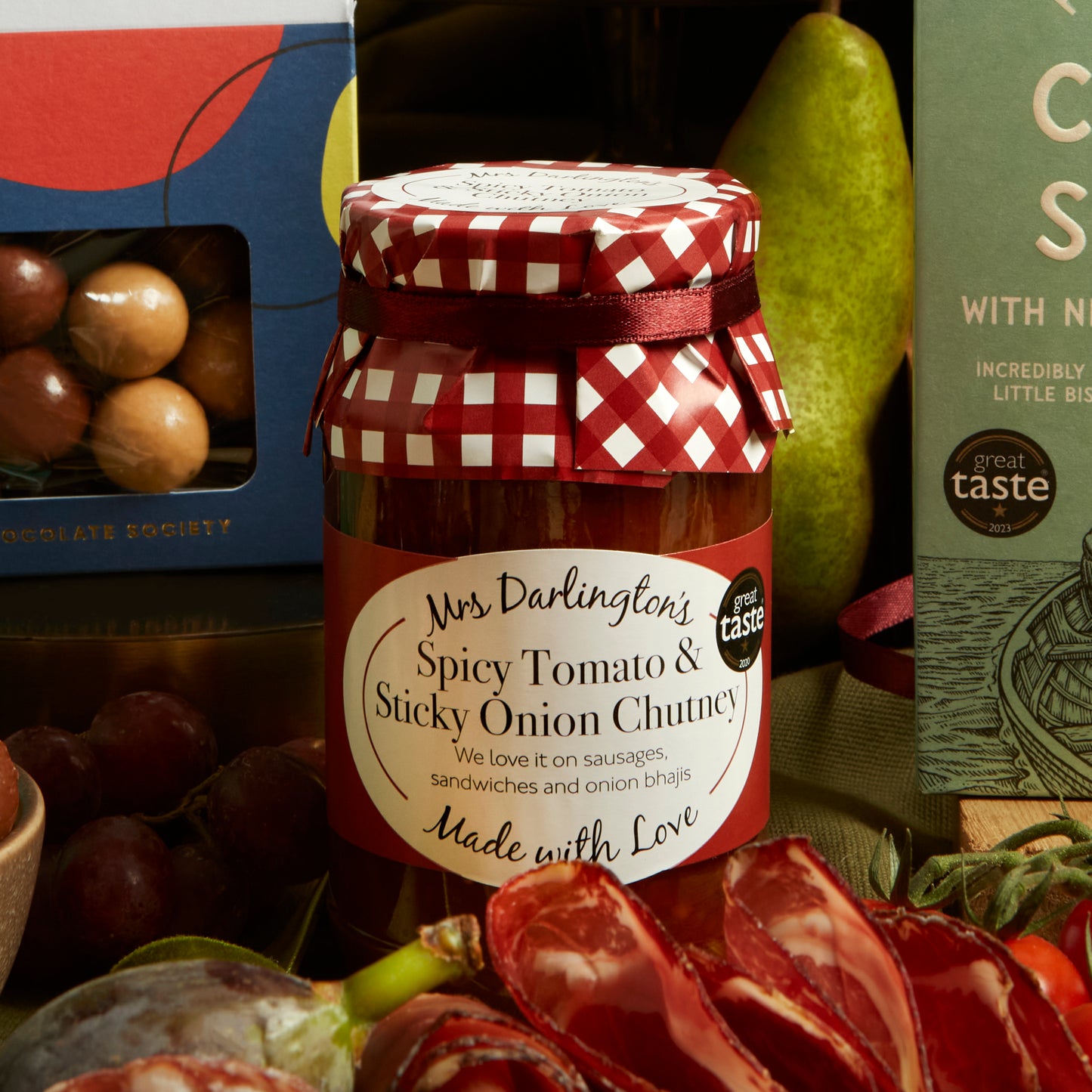 Mrs Darlington's Spicy Tomato and Sticky Onion Chutney