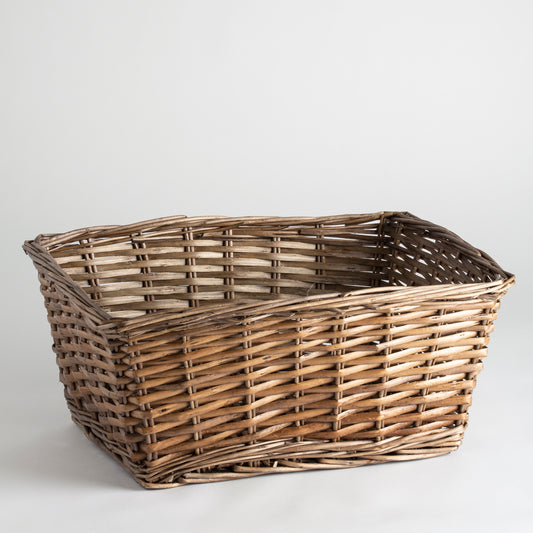 Medium Dyed Split Willow Basket (400 X 310 X 180)