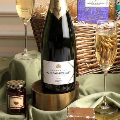 Close up of products in the Luxury Champagne Afternoon Tea Hamper, a luxury gift hamper from hampers.com UK