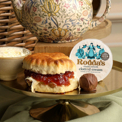 Close up of products in the Luxury Champagne Afternoon Tea Hamper, a luxury gift hamper from hampers.com UK