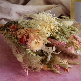 Close up of hampers.com dried flower bouquet