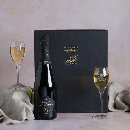 Luxury Champagne & Glasses Gift Box