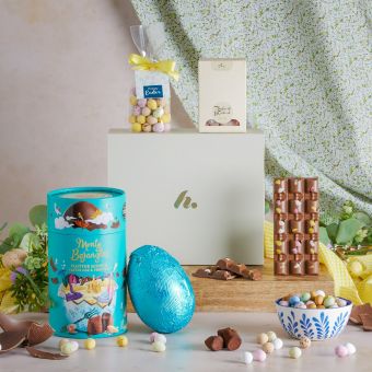 Main image of Easter Egg gift box, a luxury gift hamper from hampers.com UK