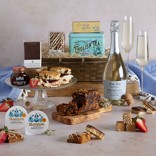 Afternoon Tea with Prosecco Hamper
