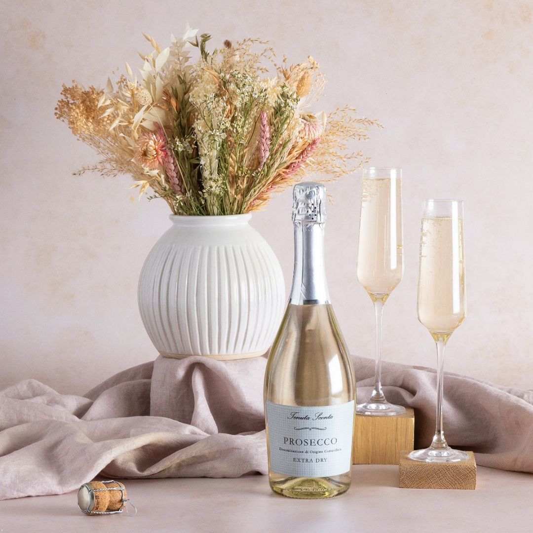 Prosecco and Dried Flower Bouquet Mother's Day Gift Image