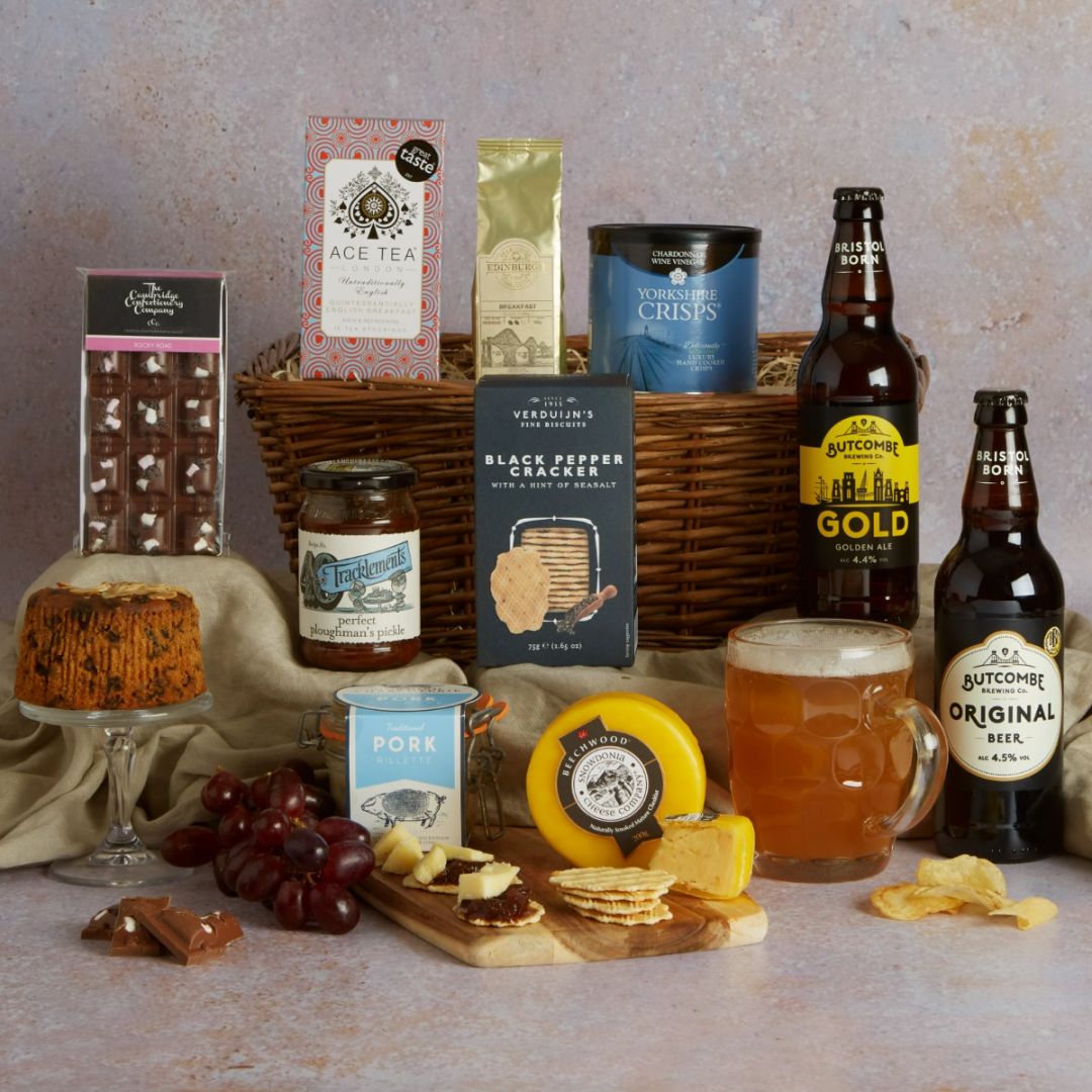 Gentlemen's Tea hamper with contents on display - the perfect Father's Day Gift