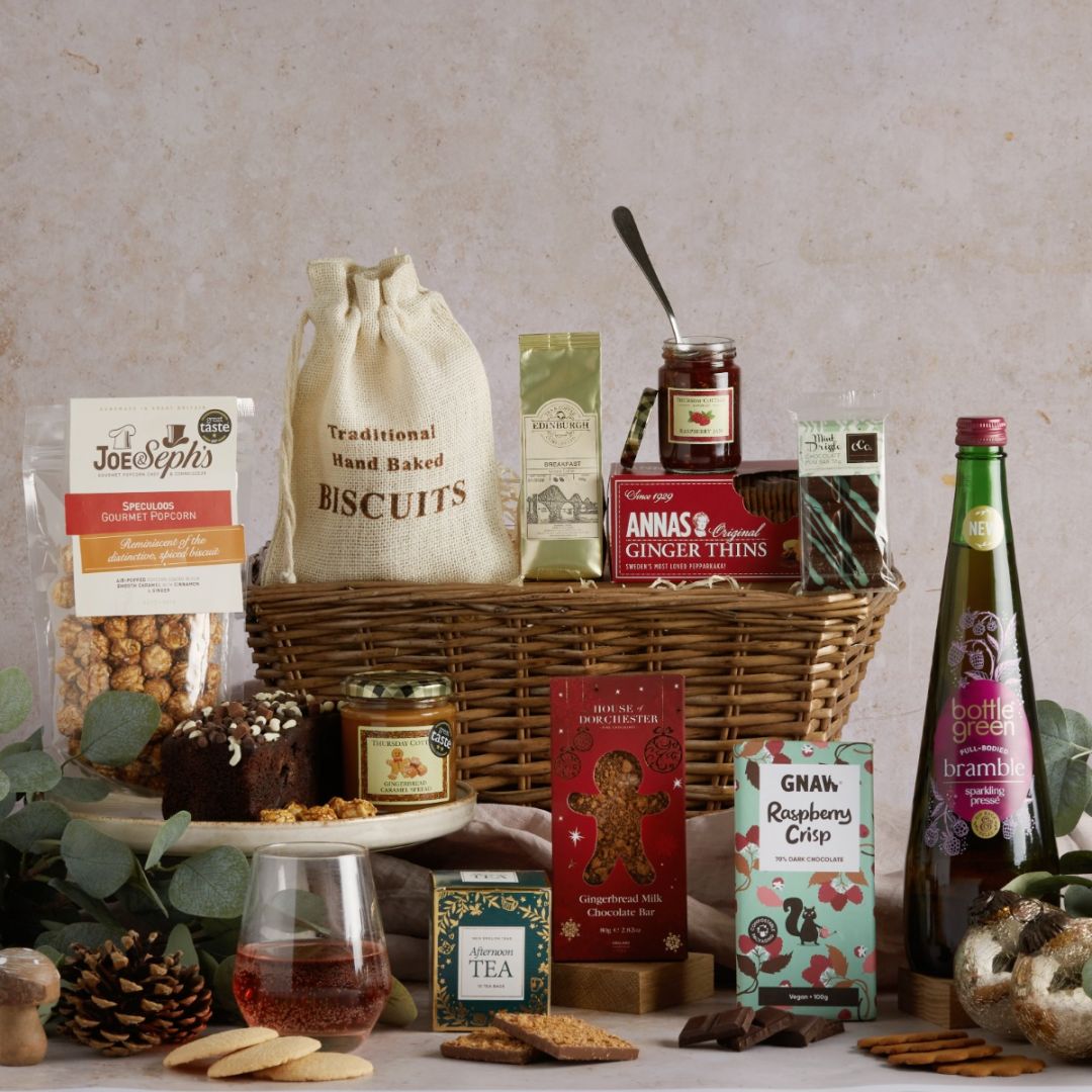 The luxury alcohol free Christmas hamper contents with wicker basket
