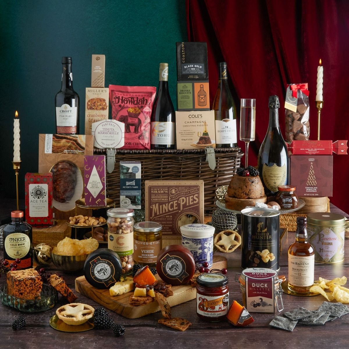 The Ultimate Christmas Hamper with contents on display