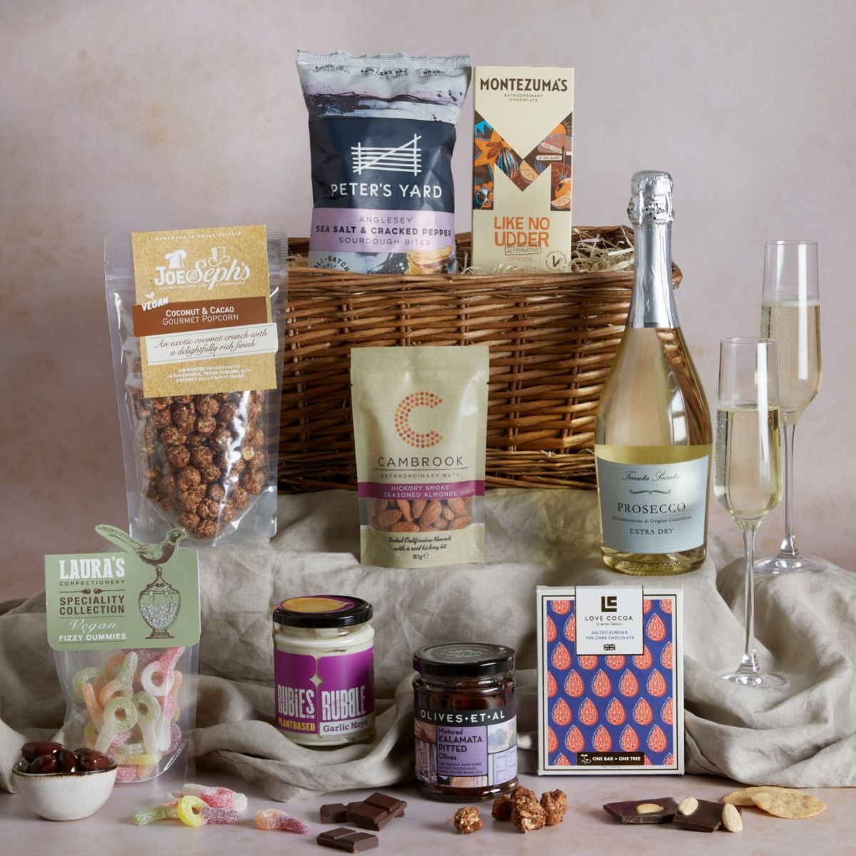 Sharing Hamper with Prosecco with contents on display
