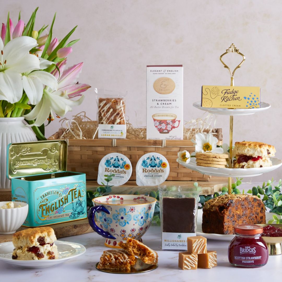 Luxury Cream Tea Gift Hamper with contents on display